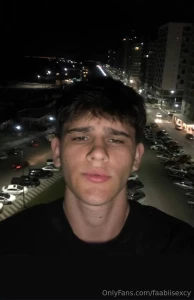 Sexyleonxxx sexyleonxxx 19-year-old argentinian here to make your