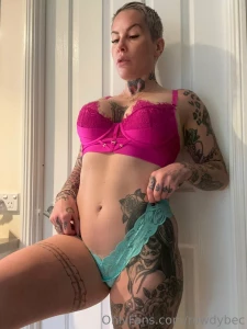 Do you think you d last longer with me in bed or in the cage tip to