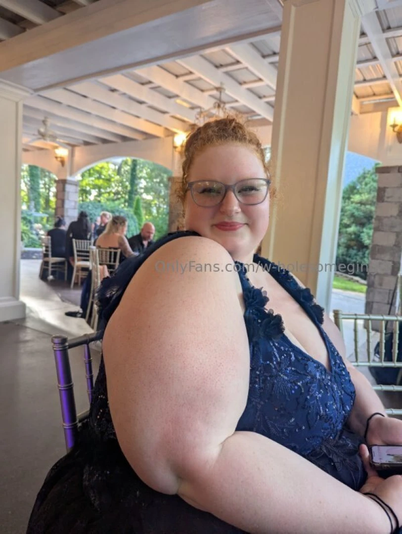 Hello my darlings i m not gonna use some bs excuse for why i haven t part 3 