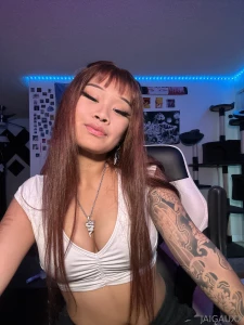 Not-so-innocent gamer girl