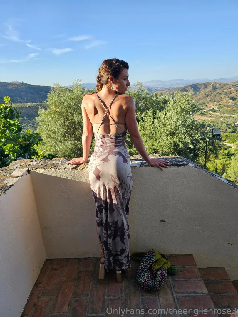 I had an amazing birthday now who would like to treat me to a nice part 6 