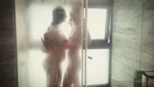 Katiecooper4 helping me wash those hard to reach places