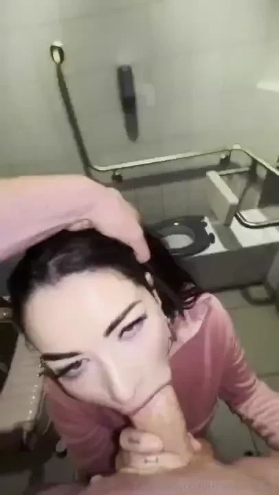 Can you guess how long ghostslvt lasted before sucking and fucking 