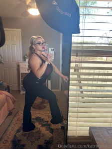 I m ready for the day i wonder whose husband will cross my path today