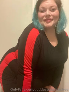 Strip tease part 104