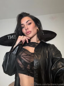 Just here to add some sparkle to your feed part 1