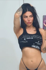 I wanna show you more of me