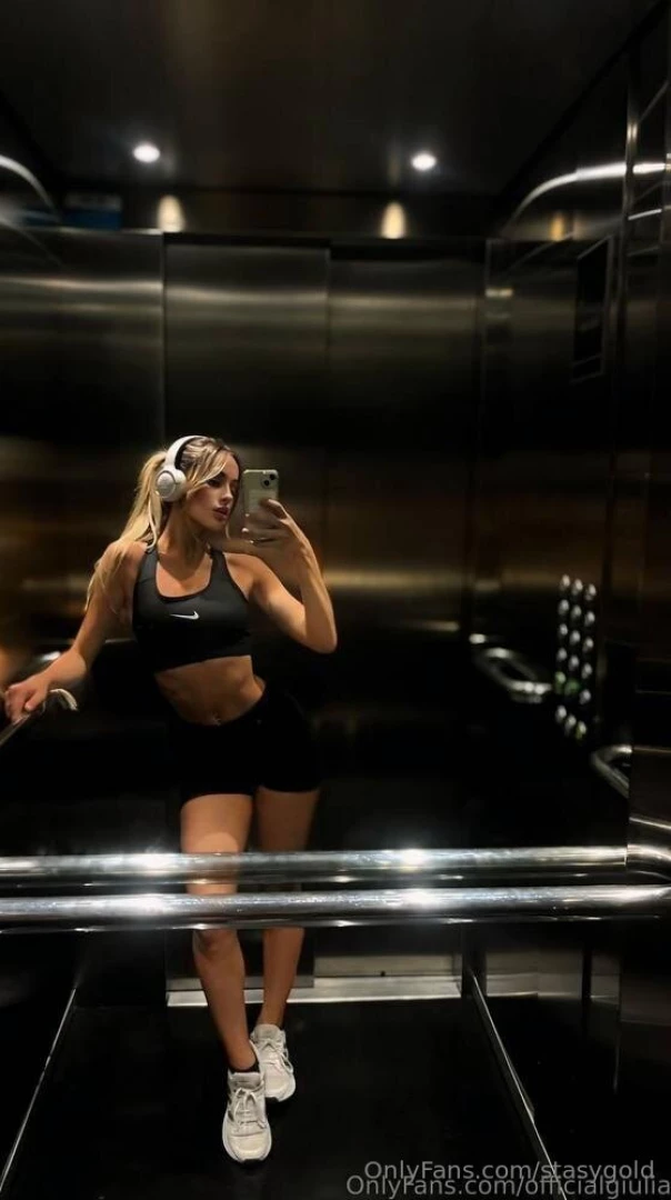 Officialgiulia now wet oh my god officialgiulia wants you i heard this part 61 