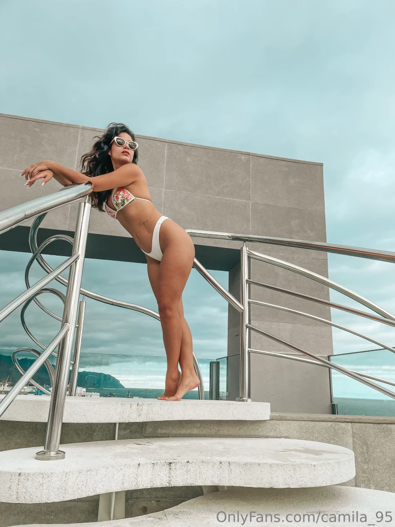 Craving something dangerously hot dm me and i ll make sure you get 