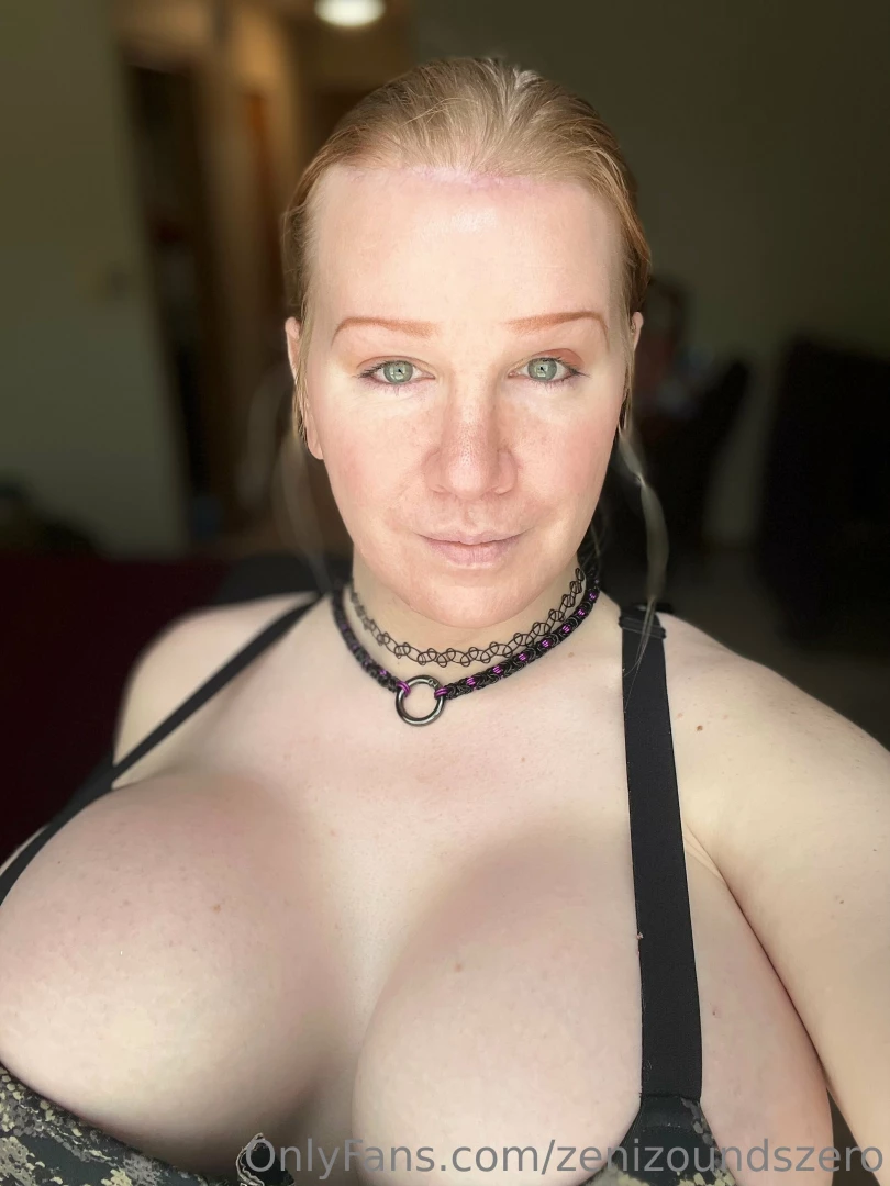 No nudity in these pics i just thought i looked really hot and wanted part 9 