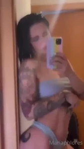 Estoy muy calentita me haces compa a nos divertiremos un mont n