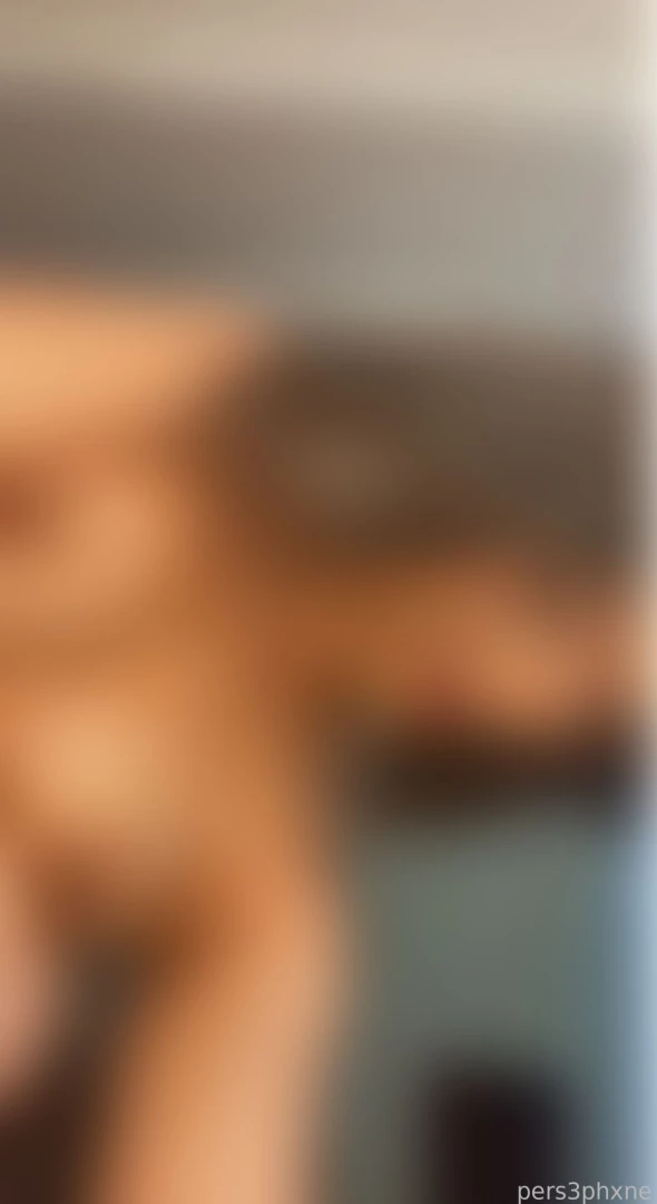 Show some love to the small titty committee 