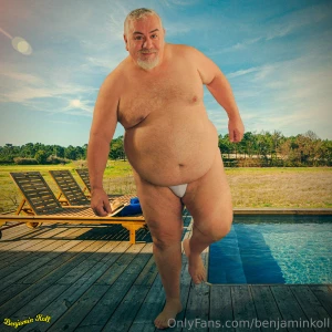 Good morning guys with the osito lycra speedo leaving the store on my