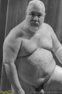 Good morning guys let s start the week relaxed and go back to the part 4