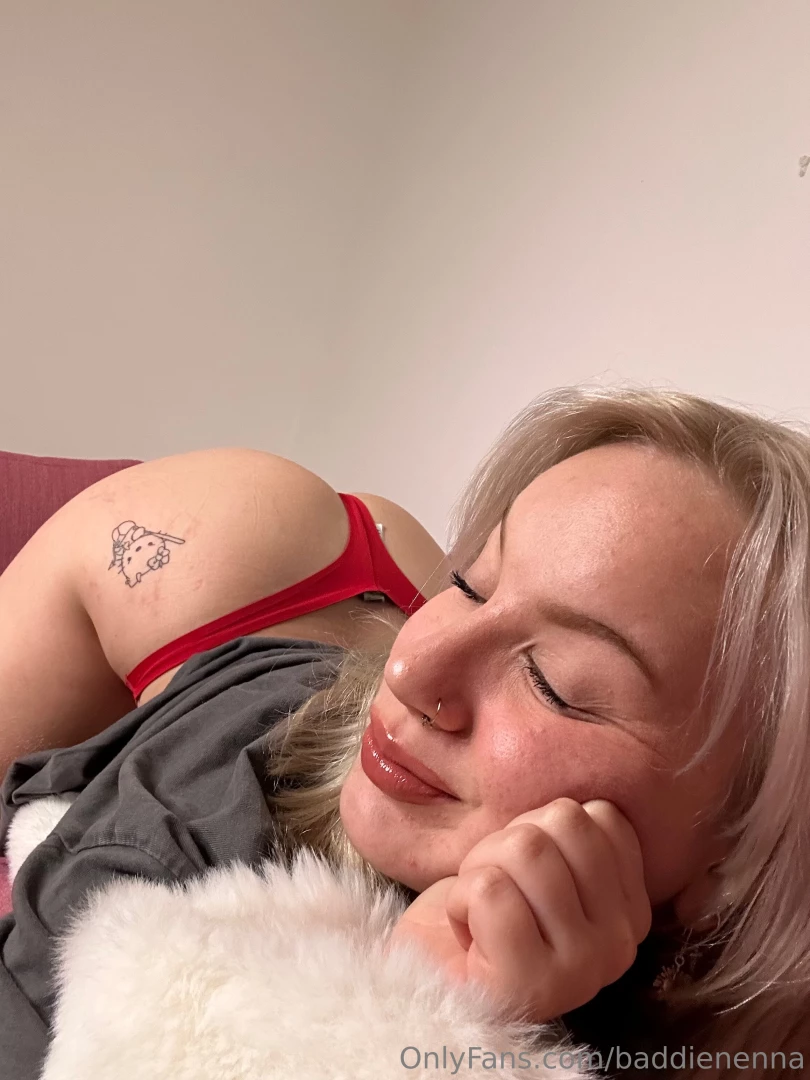 Heyyy do you like doggystyle too 