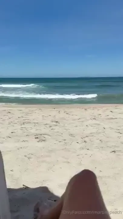 Look at the color of this sea 