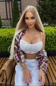 Would you come up to me if you saw me on the street