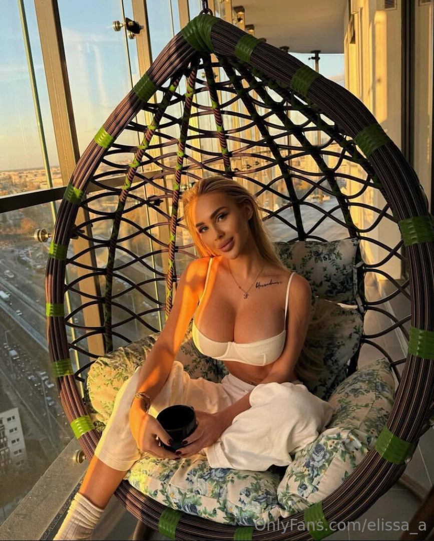 Have a nice evening waiting for you in dm 