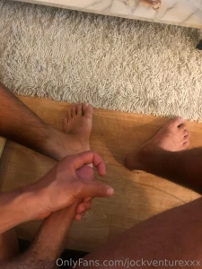 This cock belongs inbetween a pair of hot sweaty feet