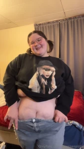 The best shots from yesterday s striptease vid https onlyfans com