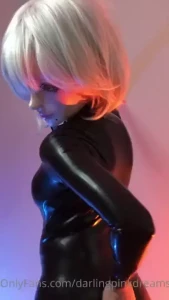 I got a new latex suit part 2