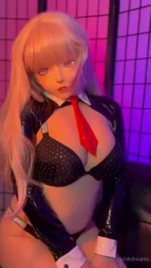 It s just me and my glittery bra against the world