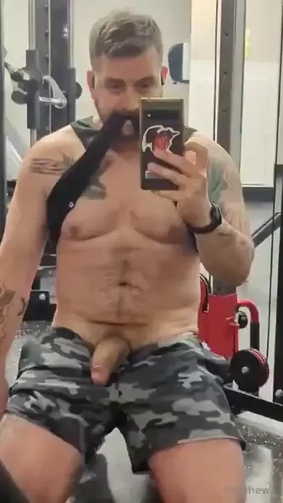 A fan paid for some exposing myself at the gym shots i hope you enjoy part 3 