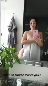 I love tuesdays and even more so if you take a shower next to me happy