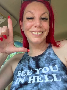 Just finished yoga no makeup on smelly armpits and i m still 1000x part 1