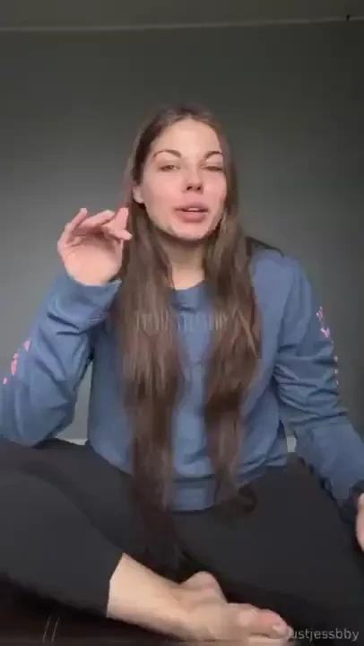 What would you do if you could see me taking feet pics in front of my 