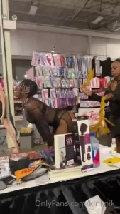 Last december at exxxotica dc madamcarmen2 amp itsmoeduh