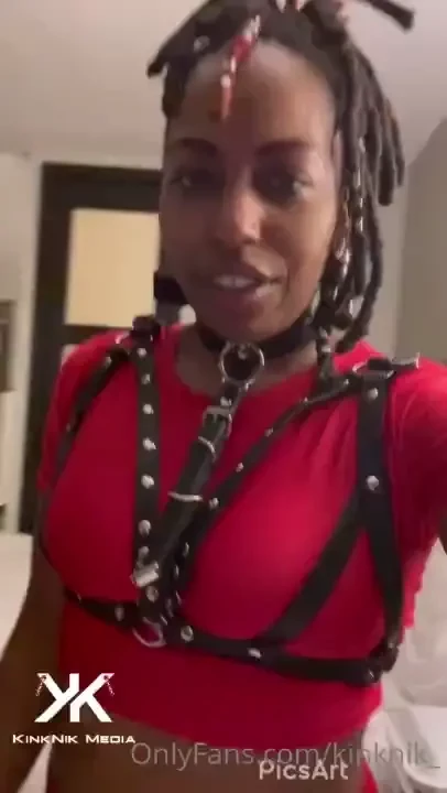 Daddyheff being a gentleman and assisting madamcarmen2 raise a if you 