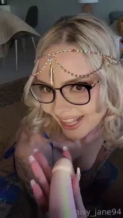 Pov i m craving your cock in my mouth 