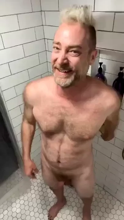 Stream started at 04 10 2024 02 05 pm shower thoughts cold hot method 