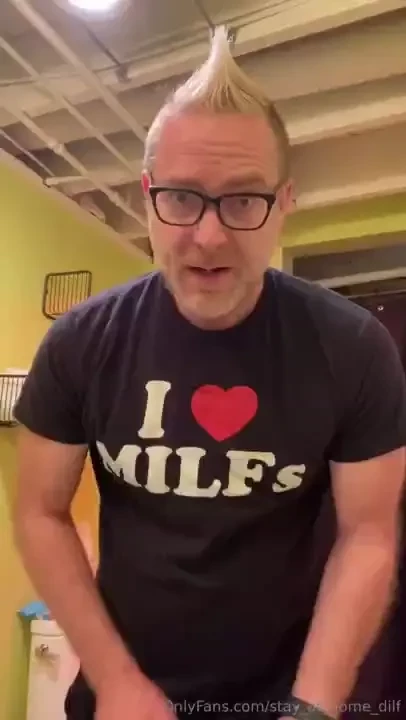 Wanna check out my package my haul for the day adding to the dilf 