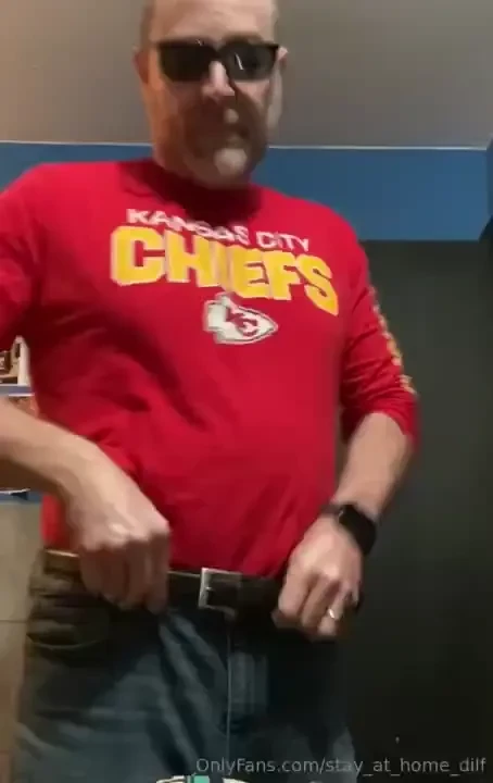 Damn i love football chiefs for the big win this is what i wore for 