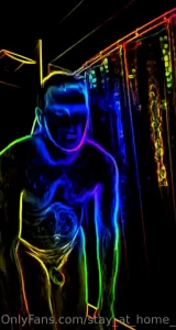 My last neon lines video in the bathroom scrubbing series now it s