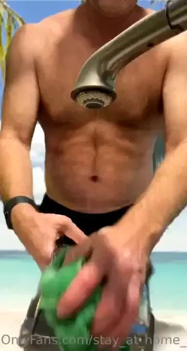 Doing the dishes really quick before anyone gets home i don t wanna part 3 