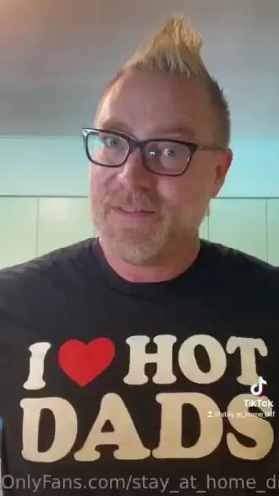 Happy father s day to all the hot dads out there if you re lucky 