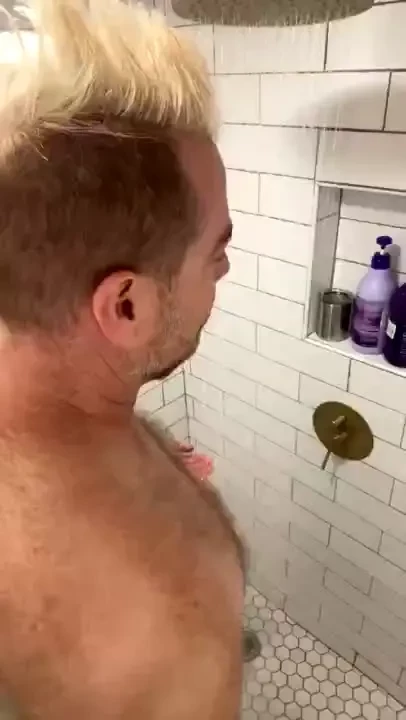 Stream started at 02 23 2024 02 08 pm shower thoughts live damn i love 