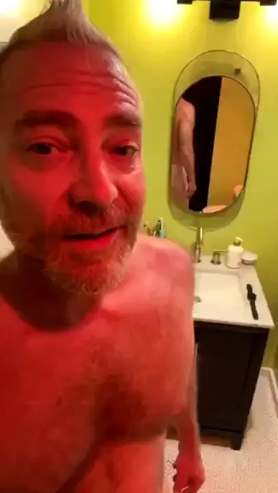 Stream started at 07 01 2024 08 04 pm shower thoughts live 