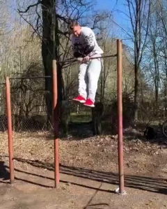 Some combo calisthenics