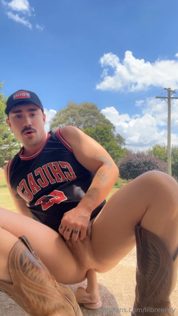 It slides in easy mate part 1 