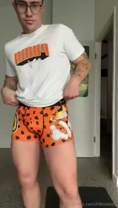 Playing with my big ass cheeks and hole 