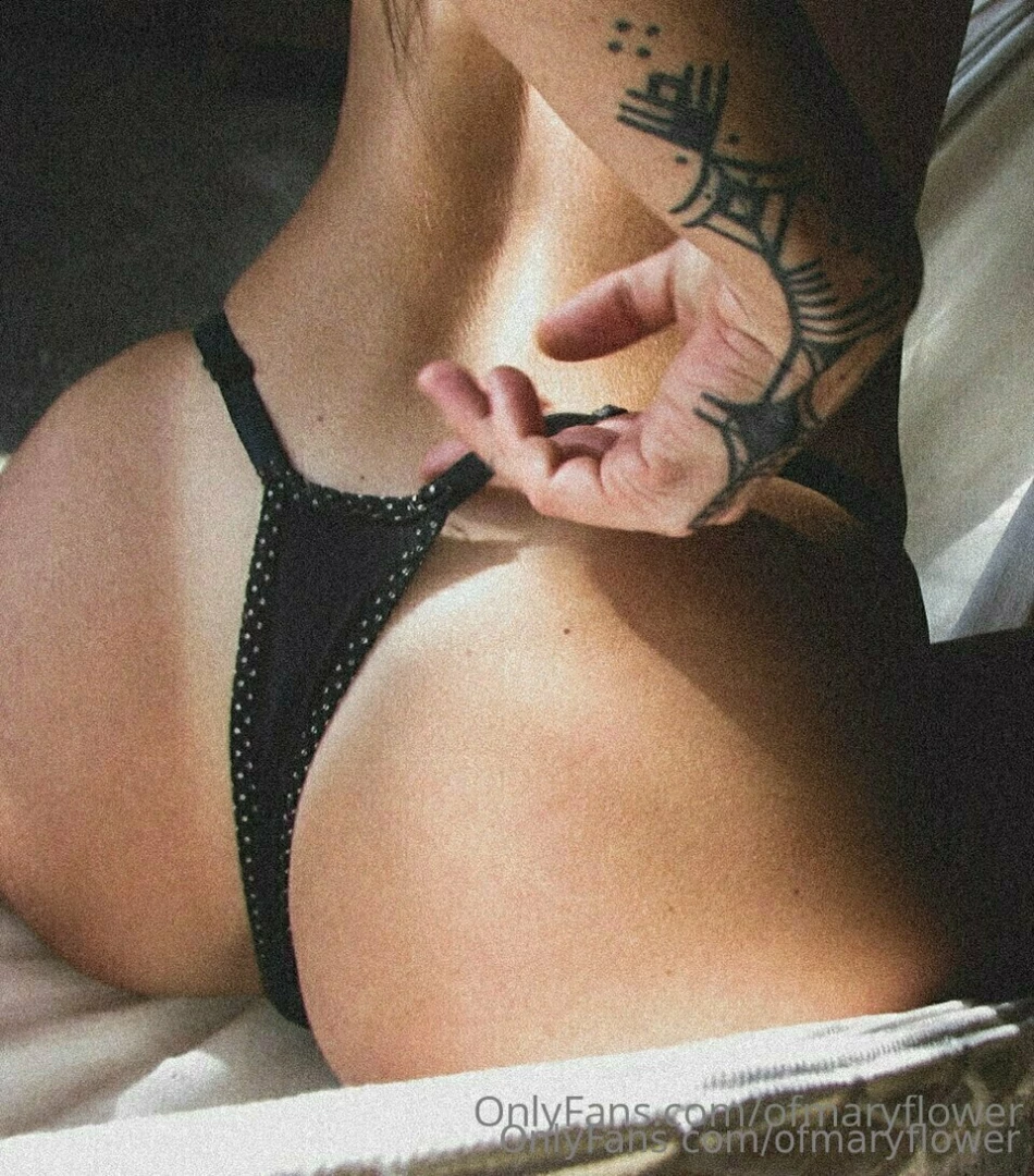 I ll love it if you leave your handprint on my ass 