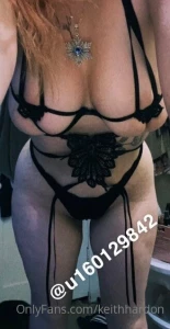 Sub to her for some sexy ass content u160129842