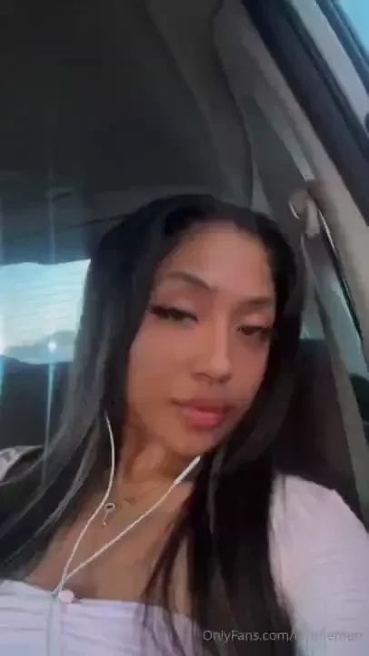 Goodmorning tip to reimburse my lashes and i ll send a bundle 