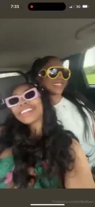 New video of me pov eating her pussy in ur dms 