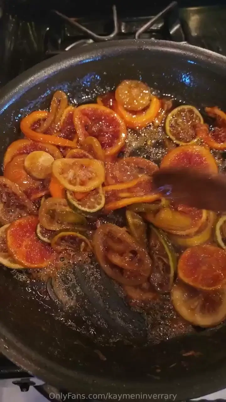 Watch out now daddy s in the kitchen 