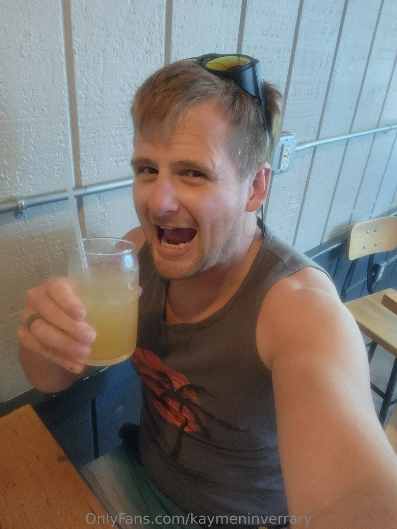 Nothing beats a delicious fruity cocktail after a day in the sun 